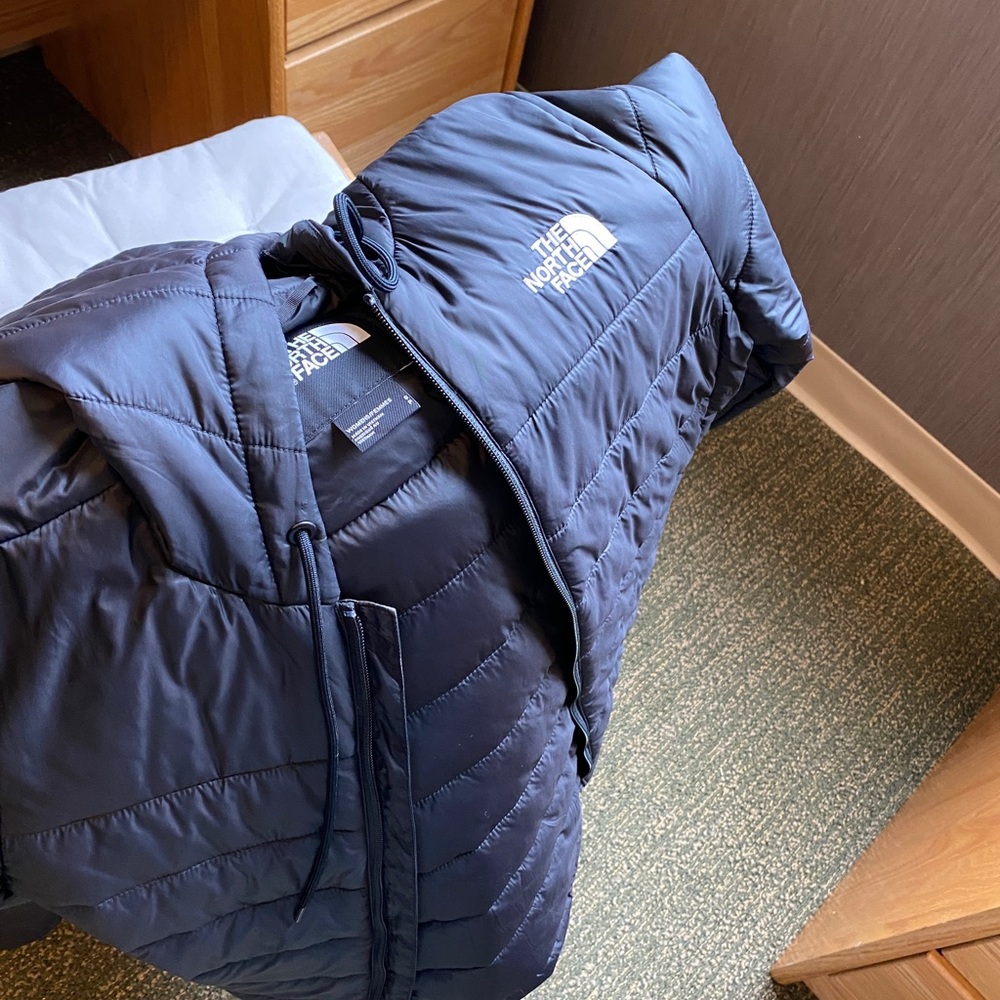 Nwot Northface Down Puffer Jacket - image 6